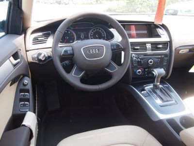 2013 Audi A4  2.0T Premium quattro