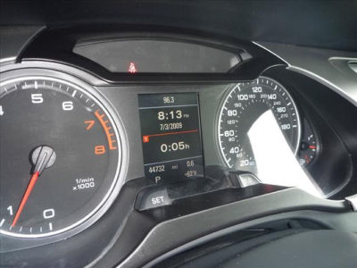 2010 Audi A4  2.0T Premium quattro