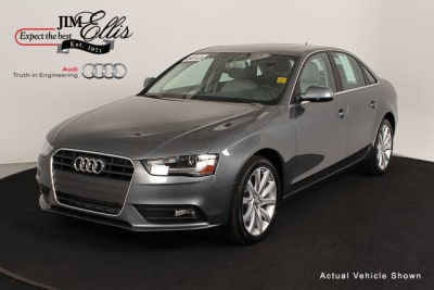 2013 Audi A4  2.0T Premium