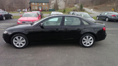 2011 Audi A4  2.0T Premium quattro