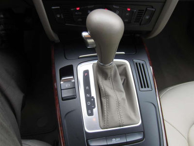 2012 Audi A4  2.0T Premium quattro