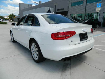 2013 Audi A4  2.0T Premium