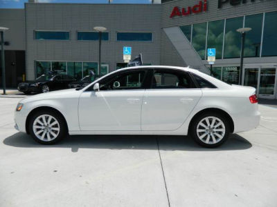 2013 Audi A4  2.0T Premium