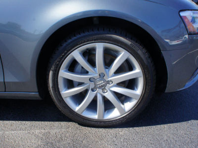 2013 Audi A4  2.0T Premium quattro