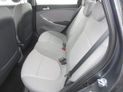 2013 Hyundai Accent  GLS