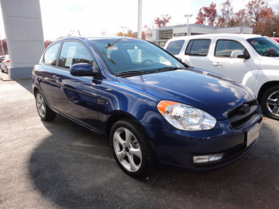 2011 Hyundai Accent  SE
