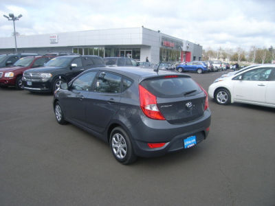 2012 Hyundai Accent