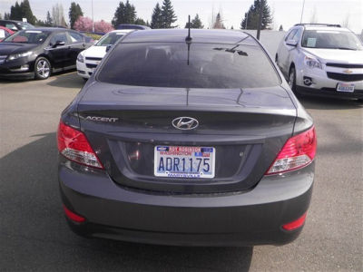 2012 Hyundai Accent  GLS