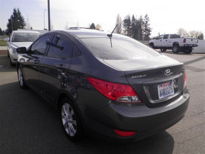 2012 Hyundai Accent  GLS