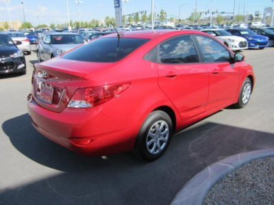 2013 Hyundai Accent  GLS