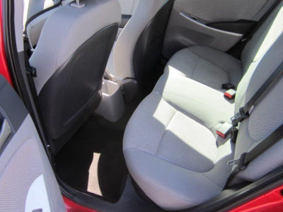 2013 Hyundai Accent  GLS