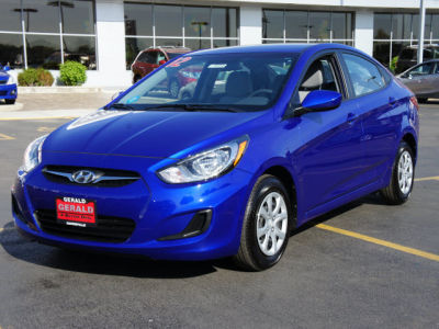 2012 Hyundai Accent  GLS