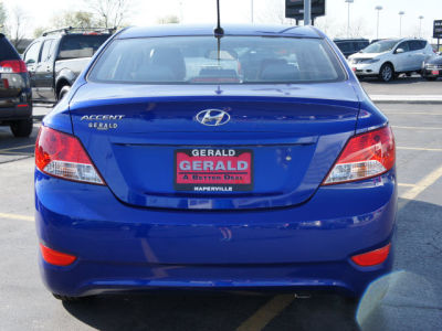 2012 Hyundai Accent  GLS