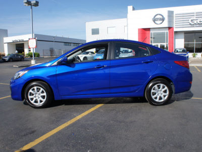 2012 Hyundai Accent  GLS