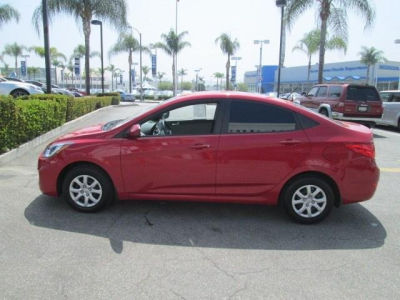 2013 Hyundai Accent  GLS