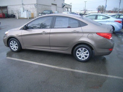 2013 Hyundai Accent GLS