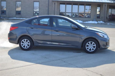 2012 Hyundai Accent  GLS