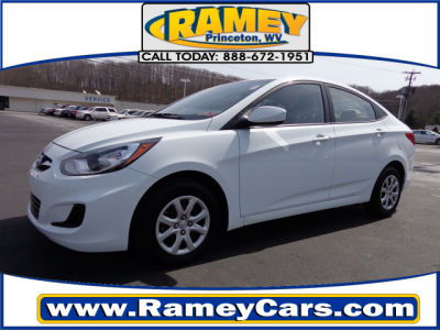 2013 Hyundai Accent  GLS
