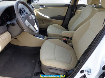2013 Hyundai Accent  GLS