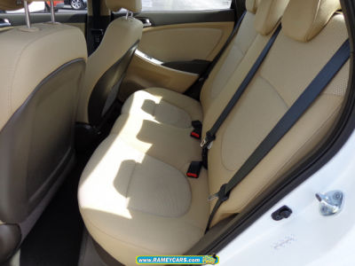 2013 Hyundai Accent  GLS