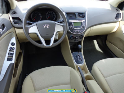 2013 Hyundai Accent  GLS
