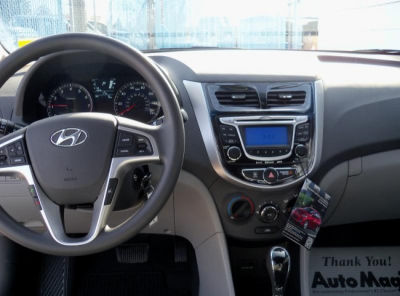 2013 Hyundai Accent  GLS