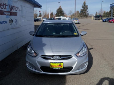 2013 Hyundai Accent  GLS