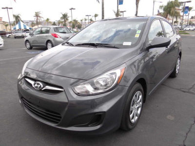 2012 Hyundai Accent  GLS