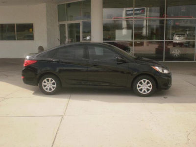 2012 Hyundai Accent  GLS