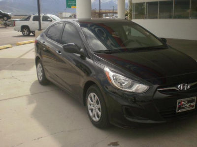 2012 Hyundai Accent  GLS
