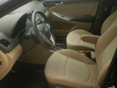 2012 Hyundai Accent  GLS