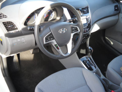 2012 Hyundai Accent