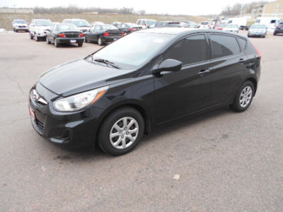 2012 Hyundai Accent  SE