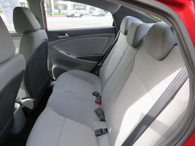 2012 Hyundai Accent  GLS