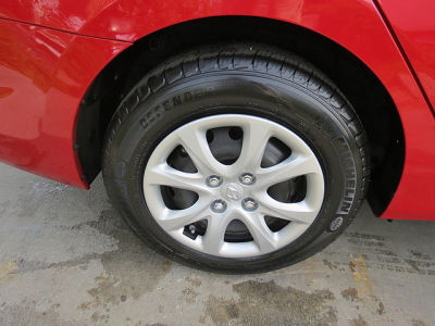 2012 Hyundai Accent  GLS