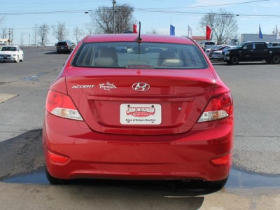 2013 Hyundai Accent  GLS