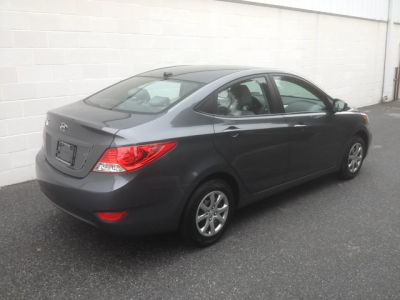 2013 Hyundai Accent GLS