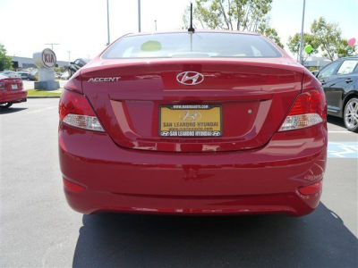 2013 Hyundai Accent  GLS