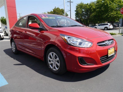 2013 Hyundai Accent  GLS