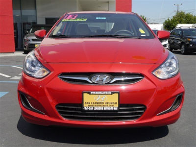 2013 Hyundai Accent  GLS