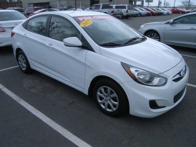 2012 Hyundai Accent  GLS