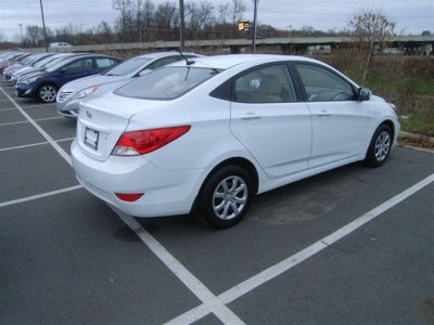 2012 Hyundai Accent  GLS