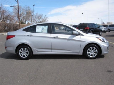 2012 Hyundai Accent  GLS