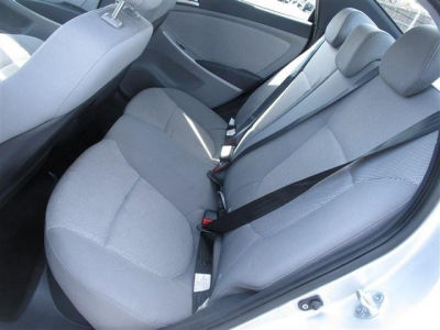 2012 Hyundai Accent  GLS