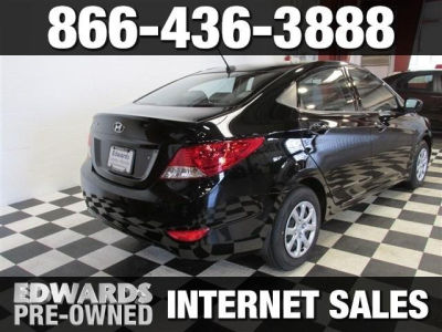 2013 Hyundai Accent  GLS