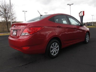 2012 Hyundai Accent  GLS