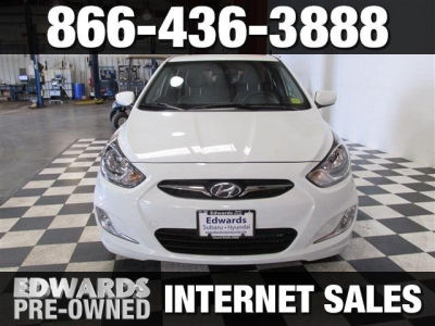 2012 Hyundai Accent SE