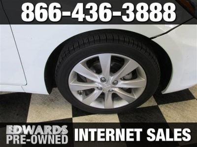 2012 Hyundai Accent SE