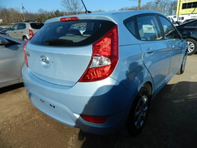 2013 Hyundai Accent GS