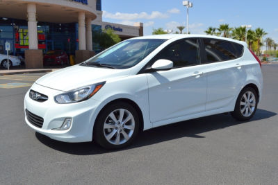 2012 Hyundai Accent  SE